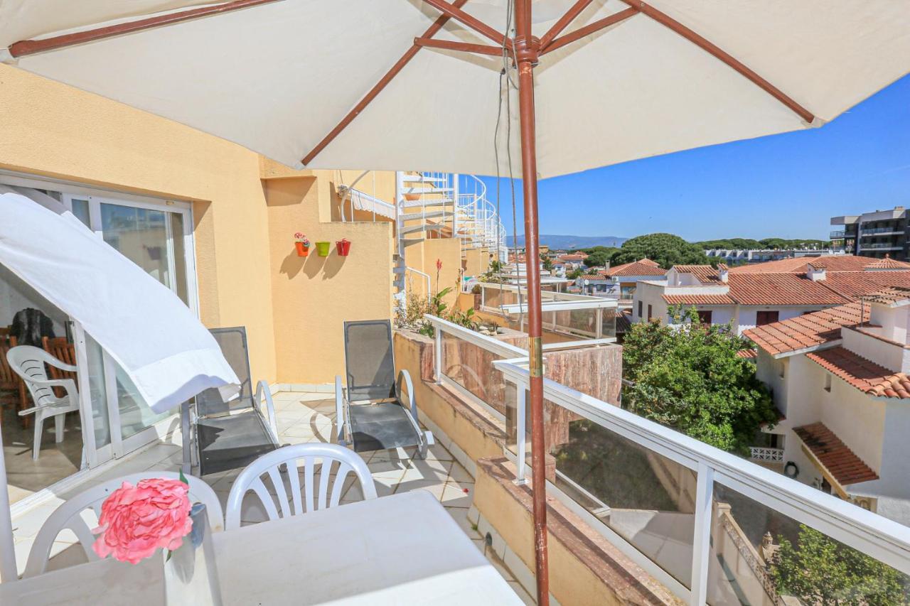 Austral - Only Families Apartment Lloret de Mar Exterior photo