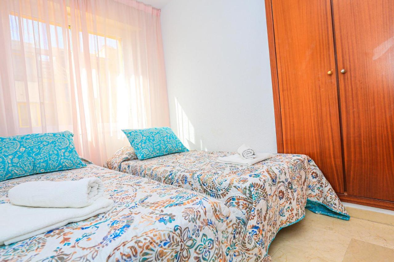 Austral - Only Families Apartment Lloret de Mar Exterior photo